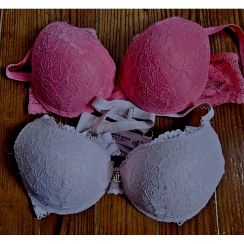 JUICY COUTURE pack of 2 padded underwire lace push up bra 34B NWOT light pink